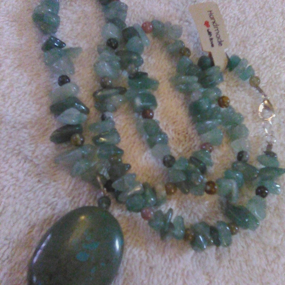 Wonderful necklace - Picture 2 of 2